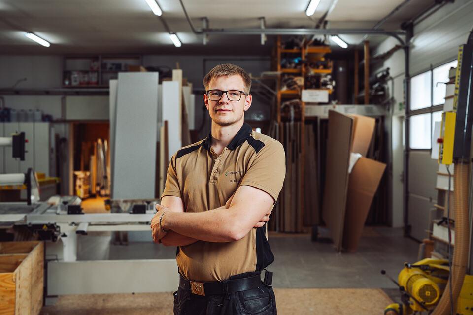 Portraitbild von Mitarbeiter der Tischlerei Lohse