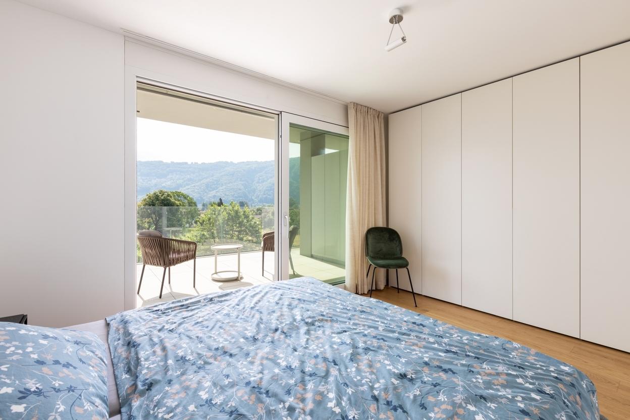 Wandschrank fürs Schlafzimmer mit viel Stauraum Wandschrank fürs Schlafzimmer